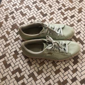 'PUMA' Mint Green Sneakers